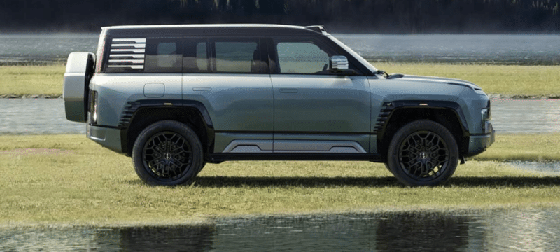 Το BYD Yangwang U8L με 1.196 PS σε πάει παντού – Ακόμη και στο νερό!