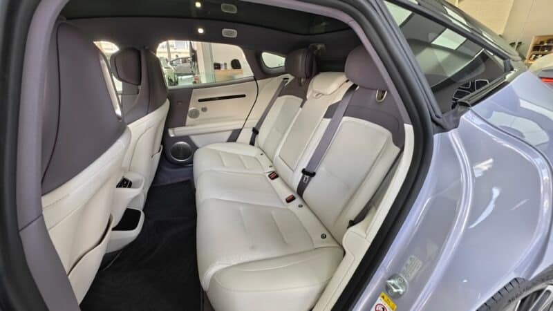 Ο «εφιάλτης» του Tesla Model 3 έρχεται στην Ευρώπη