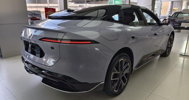 Ο «εφιάλτης» του Tesla Model 3 έρχεται στην Ευρώπη