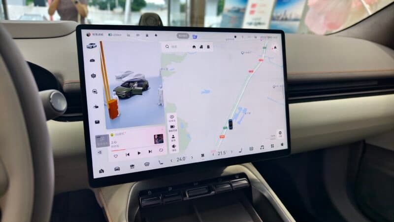 Zeekr 007 GT - Ποιά Tesla... τα έχει για «πρωινό» λέμε!