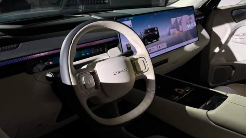 Αυτονομία 1.443 χλμ, 883 PS, 0-100 σε 4.3'' - Το Lynk & Co 900 δίνει... ρέστα!!