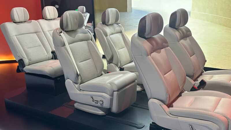 Αυτονομία 1.443 χλμ, 883 PS, 0-100 σε 4.3'' - Το Lynk & Co 900 δίνει... ρέστα!!