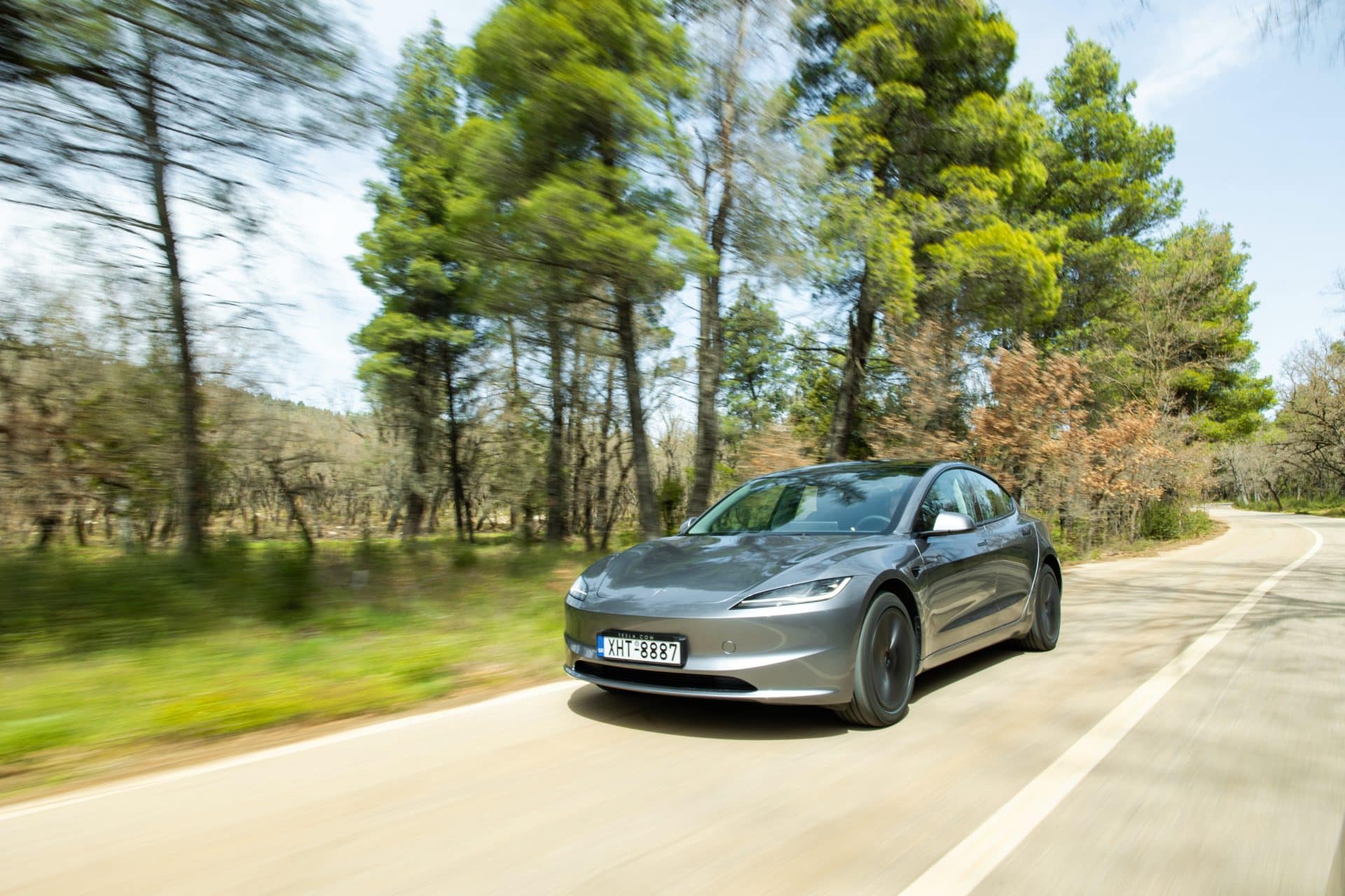 Tesla, Trump και πτώση των πωλήσεων: τι συμβαίνει με τη μάρκα EV του Musk;