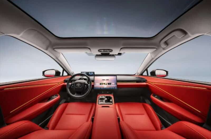 Το νέο Toyota bZ5 κοστίζει όσο ένα Yaris αλλά έχει τεχνολογία του μέλλοντος!