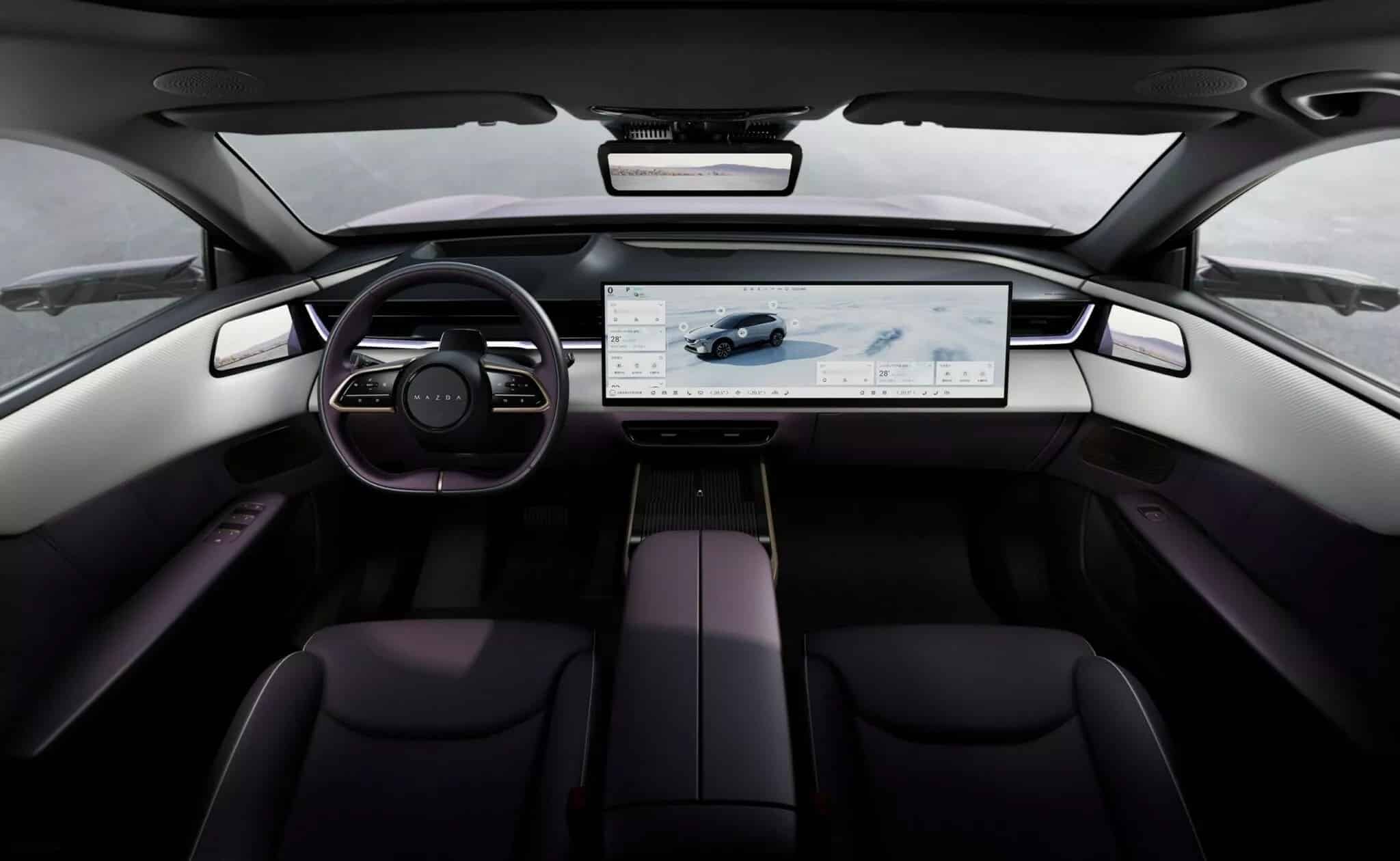 Το Mazda EZ-60 «κλέβει» τη λάμψη από το Tesla Model Y!