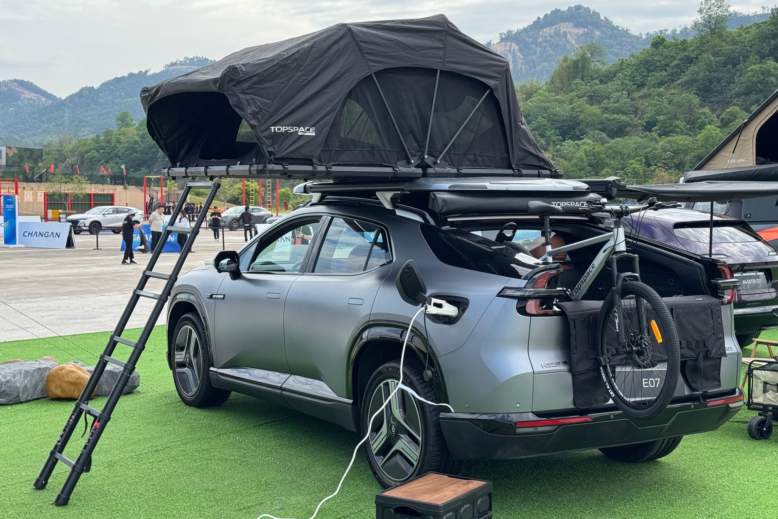 E07: Το transformer της Changan - Η απάντηση της Κίνας στο Cybertruck!