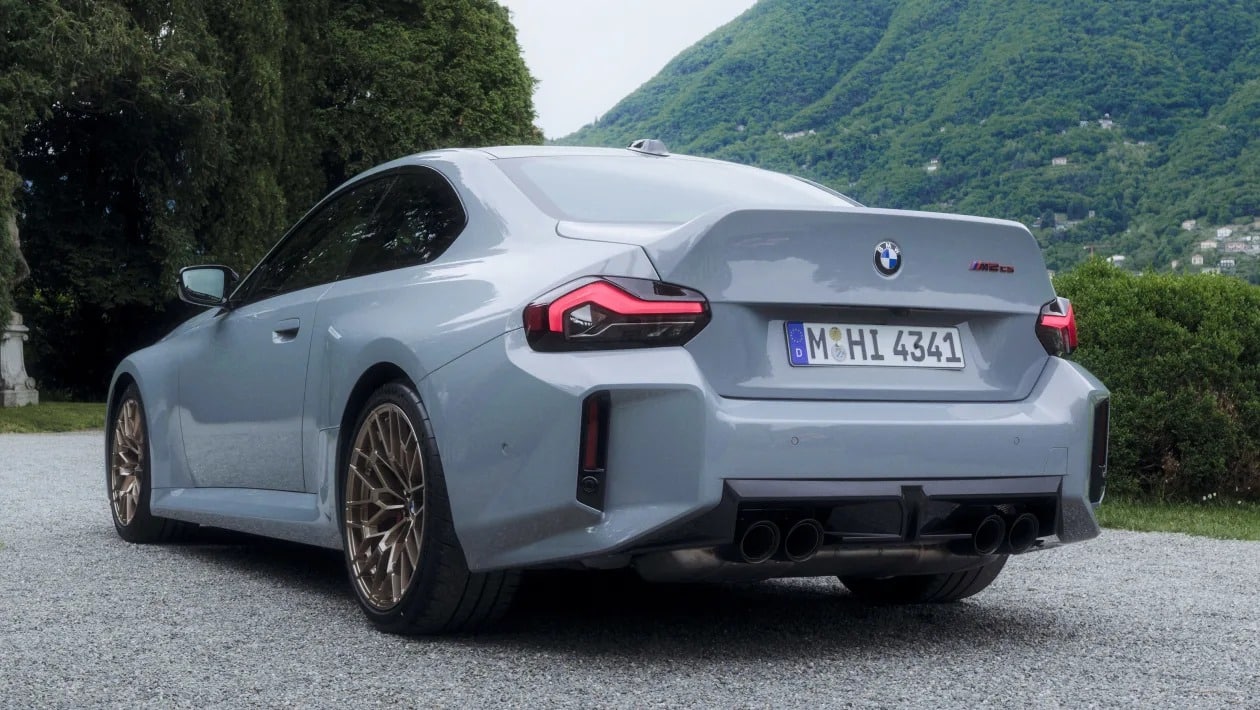 Η πιο άγρια BMW M2 είναι εδώ! Γνωρίστε την εκρηκτική νέα M2 CS με πάνω από 500 ίππους!