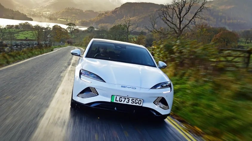 Η BYD ξεπερνά Tesla, Dacia και Honda – Κινέζικη επέλαση σε χρόνο ρεκόρ στη Βρετανία!