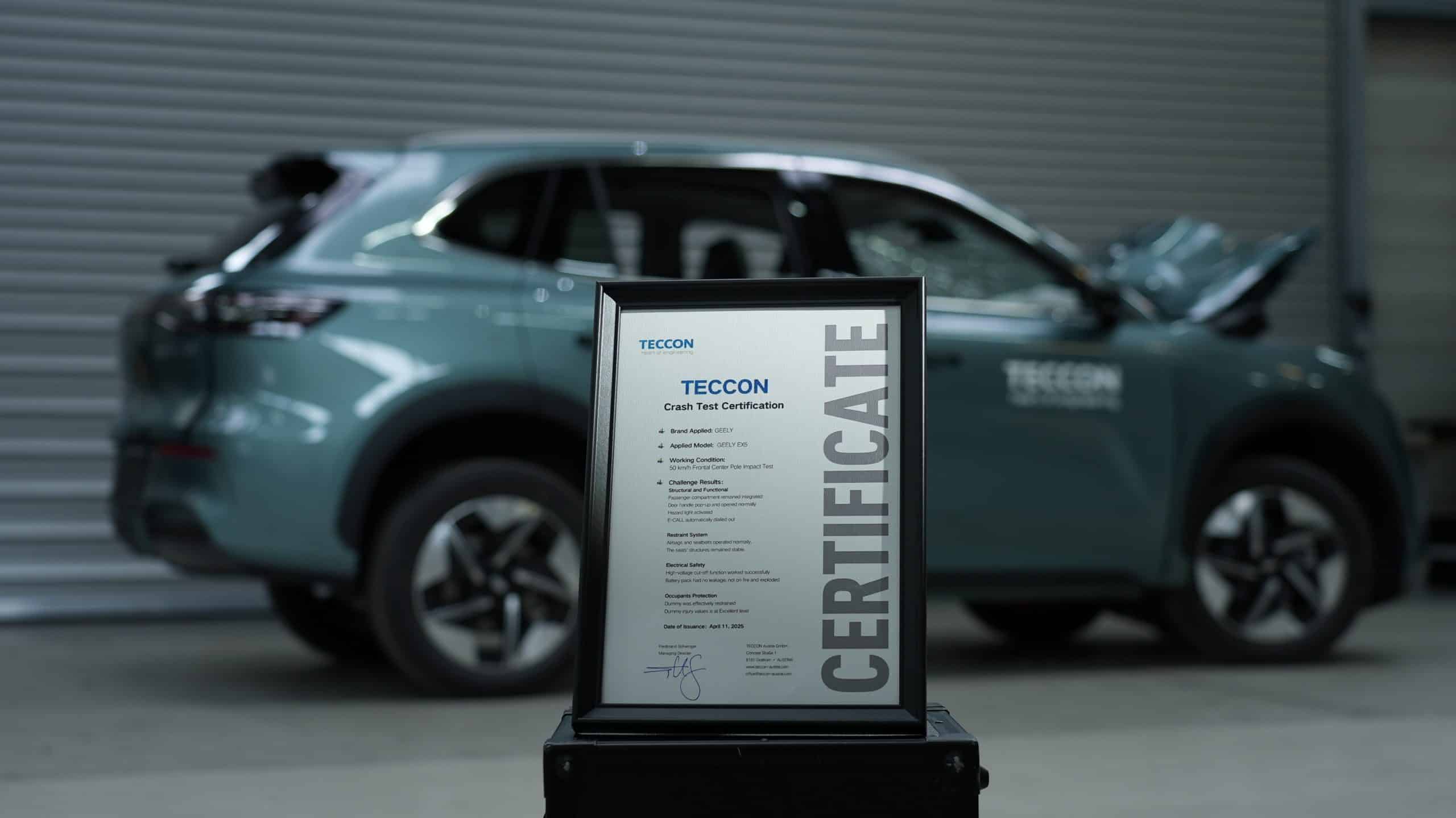 Η Geely Auto πρωτοπορεί στην ασφάλεια, με διπλή αξιολόγηση 5 Αστέρων για το μοντέλο ΕΧ5