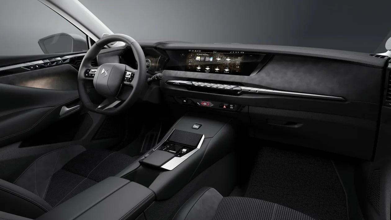 Το Νέο DS No4 έρχεται για να απειλήσει το VW Golf με ηλεκτρική έκδοση και φουλ τεχνολογία!