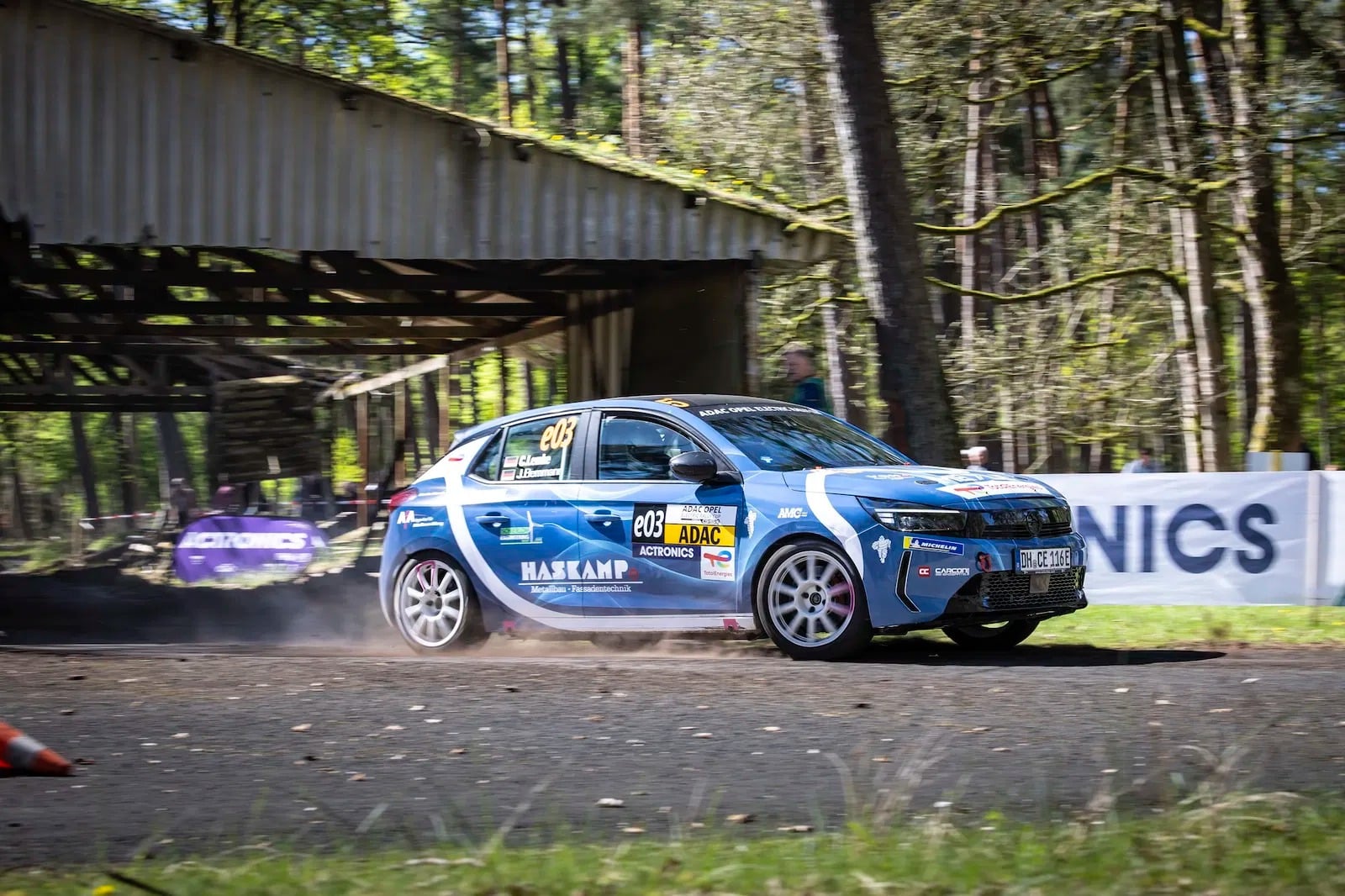 Opel Electric Rally Cup: Επαναστατική «πράσινη» φόρτιση και εκρηκτικό ξεκίνημα στη σεζόν