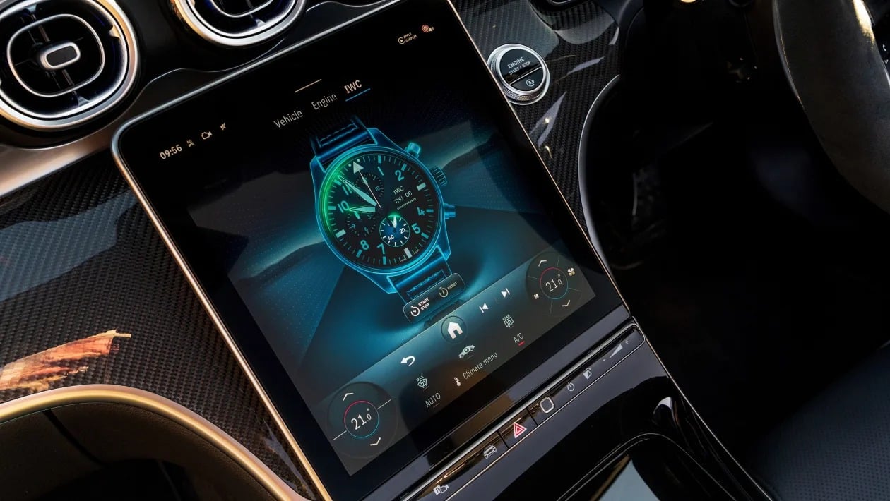 Η Mercedes-AMG CLE 53 κάνει τα plug-in να μοιάζουν με... ηλεκτρικά ποδήλατα!