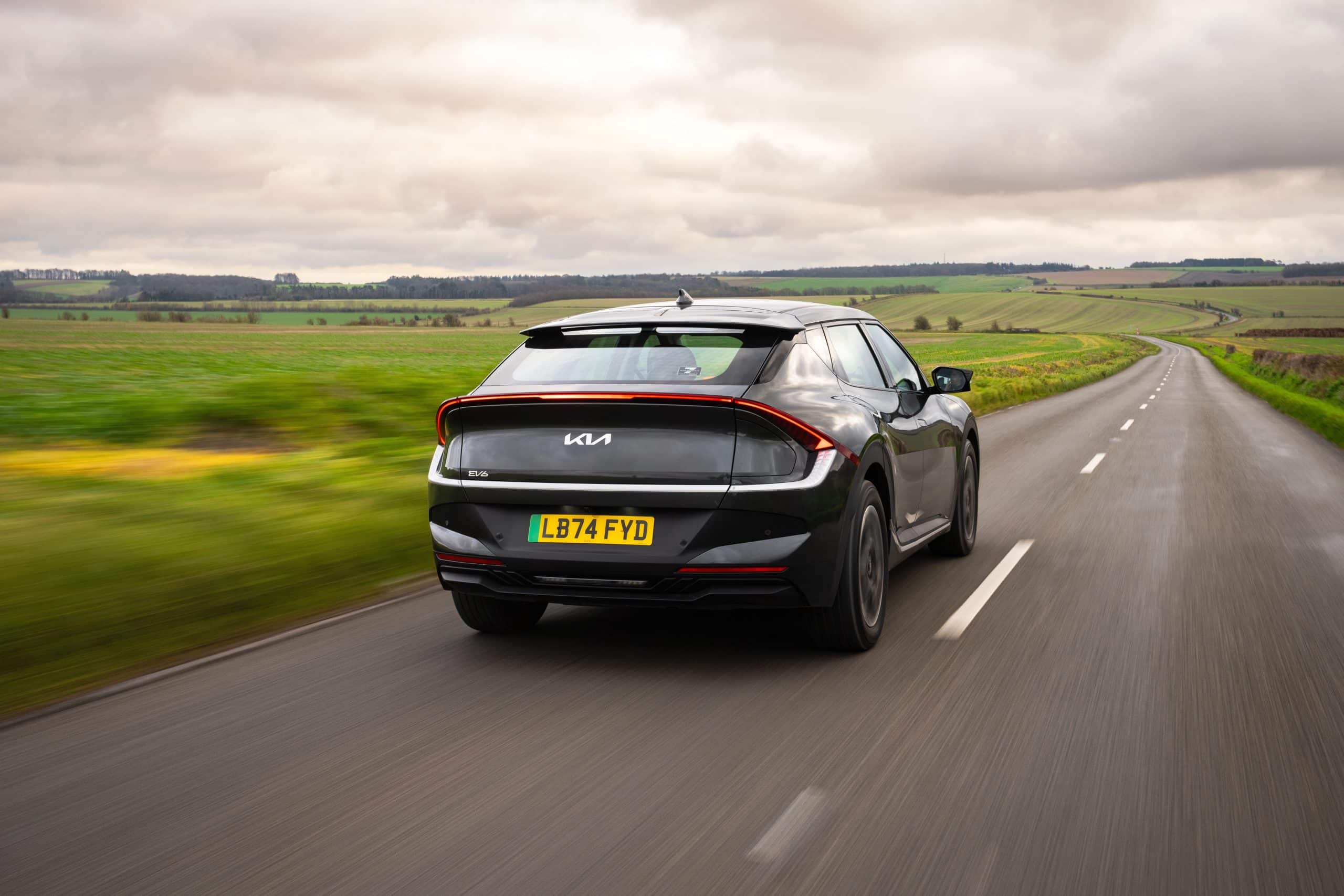 Νέο Kia EV6 Air Standard Range - Πιο προσιτό και γρήγορο στη φόρτιση