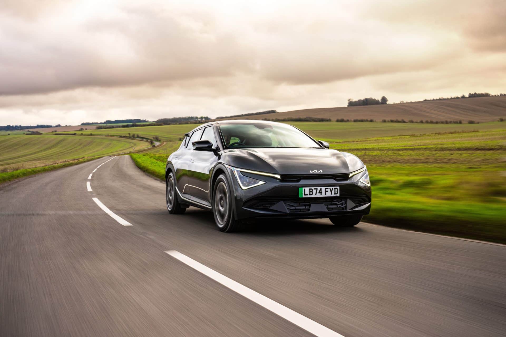 Νέο Kia EV6 Air Standard Range - Πιο προσιτό και γρήγορο στη φόρτιση