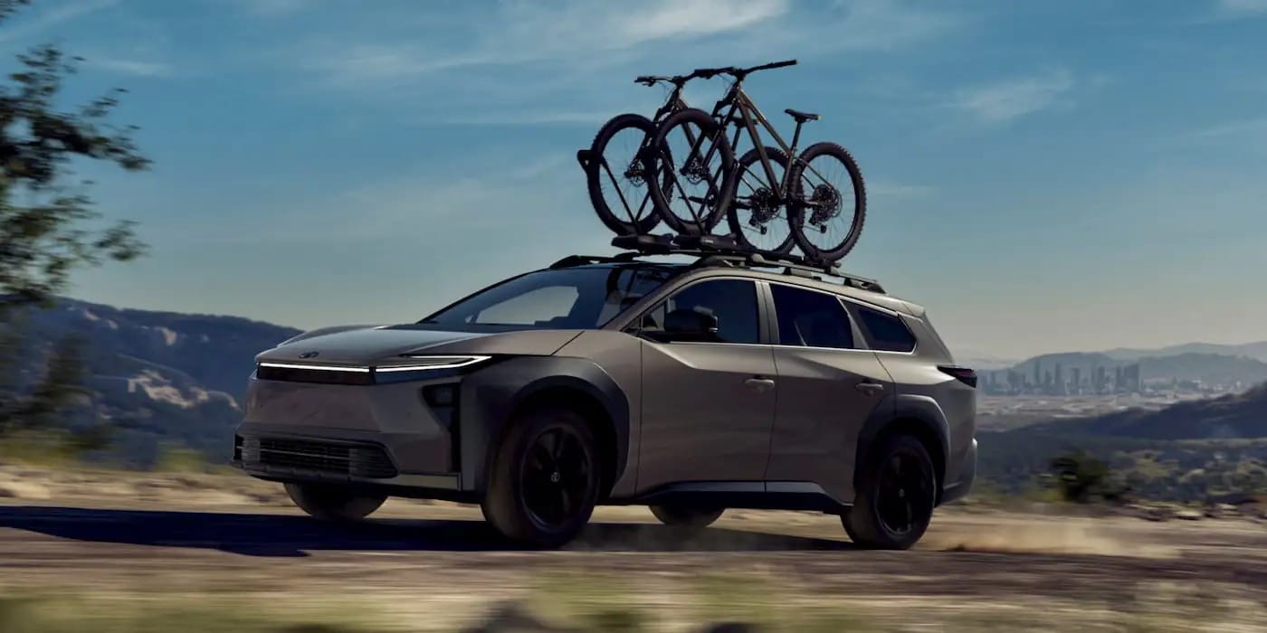 Νέο Toyota bZ Woodland - Ένα SUV που δεν κολλάει πουθενά!