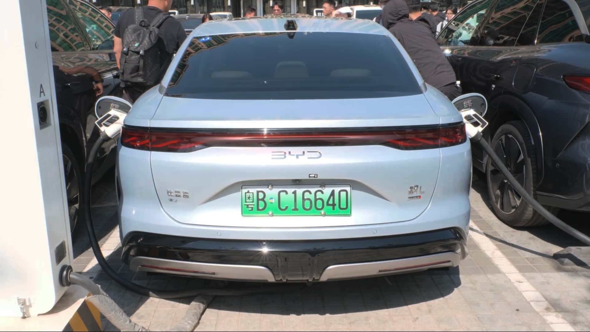 Η BYD αλλάζει δραματικά τα πάντα: Φόρτιση EV σε 5 λεπτά! <p data-wpview-marker=