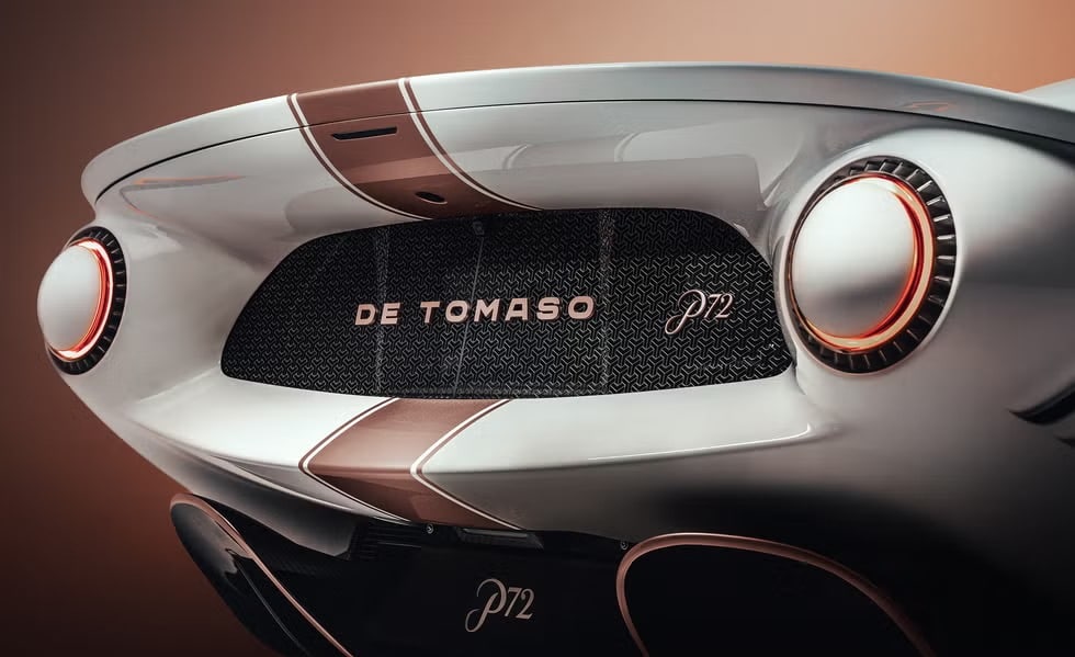 Αναγέννηση με 700 Ίππους - Το De Tomaso P72 επιστρέφει για να συντρίψει τα Supercars!