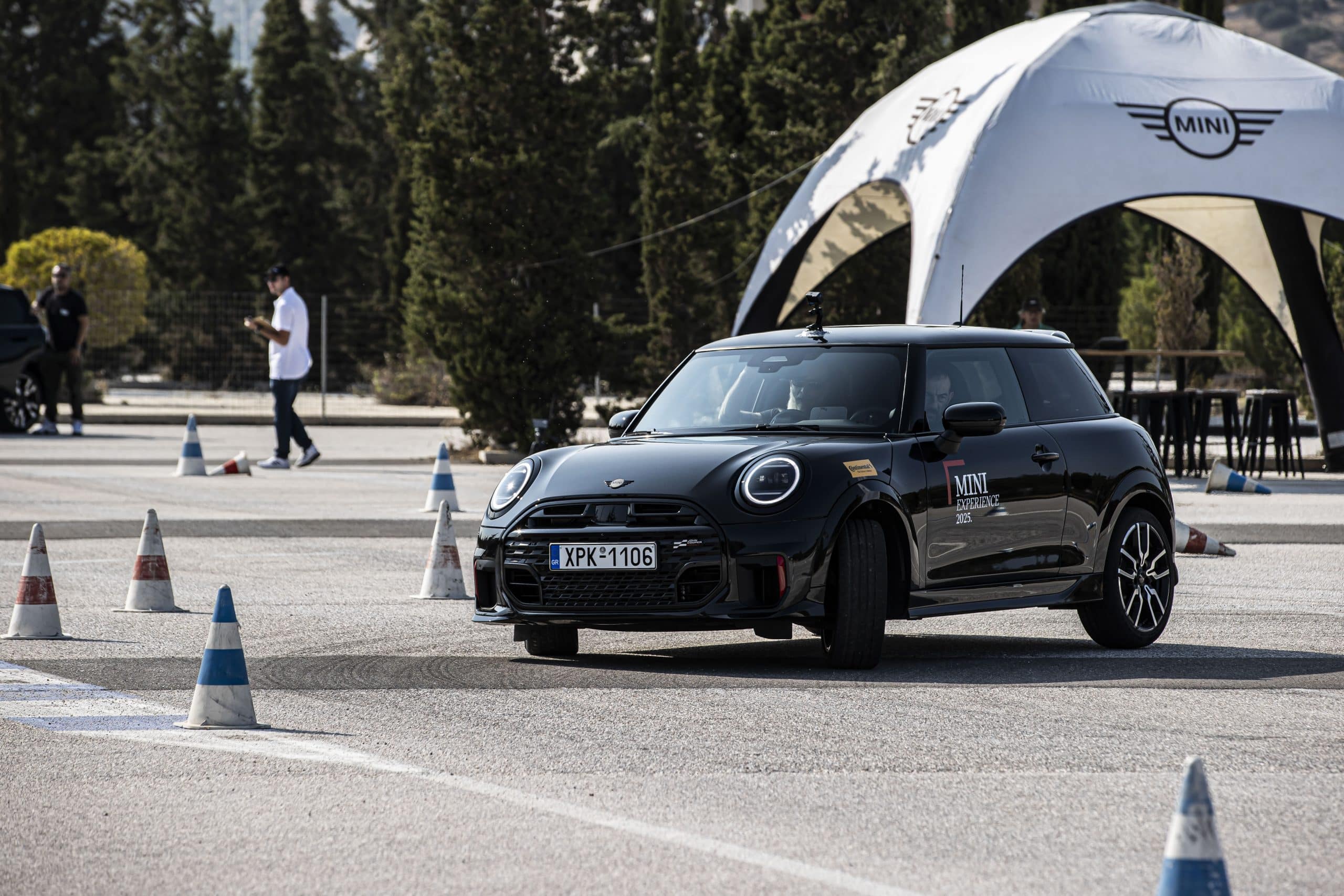 Η νέα οικογένεια μοντέλων MINI John Cooper Works