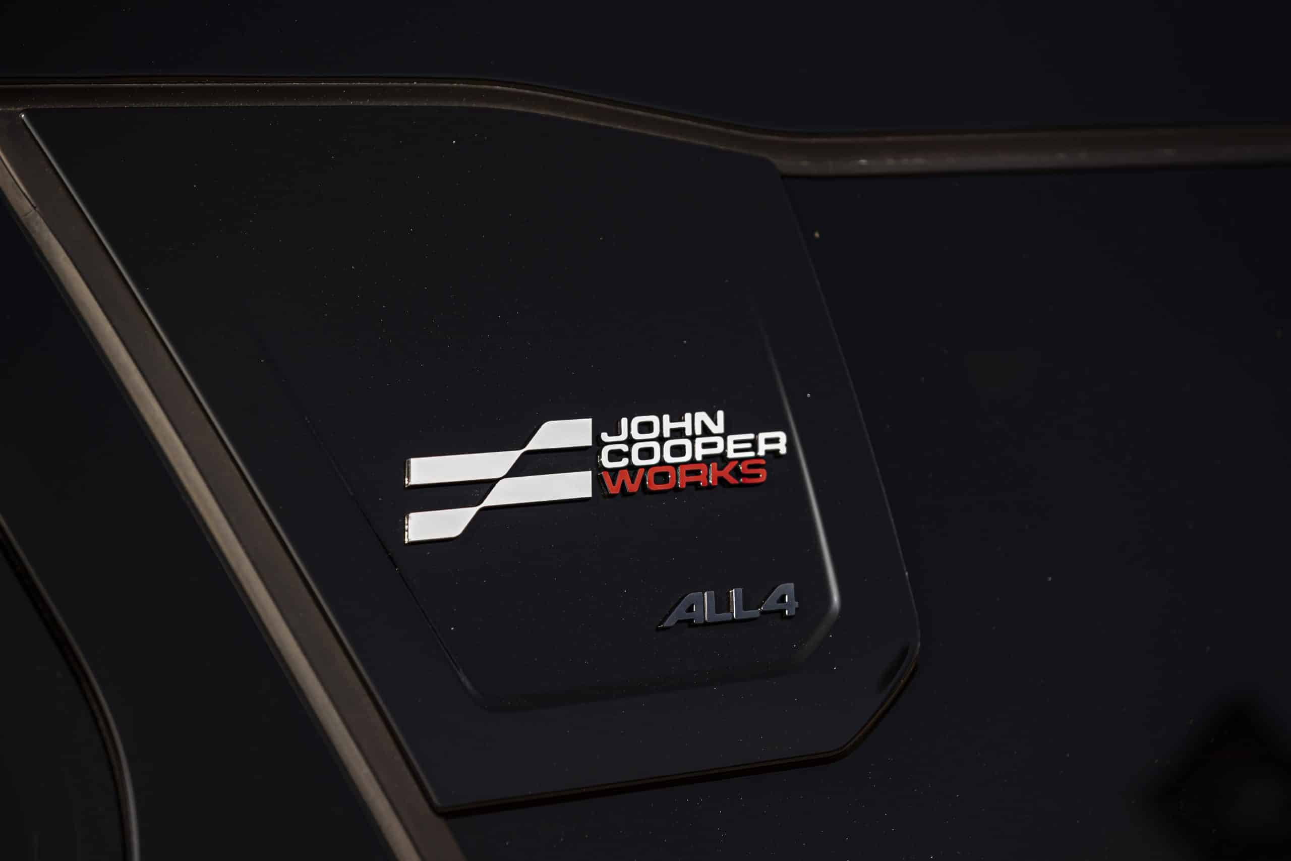 Η νέα οικογένεια μοντέλων MINI John Cooper Works