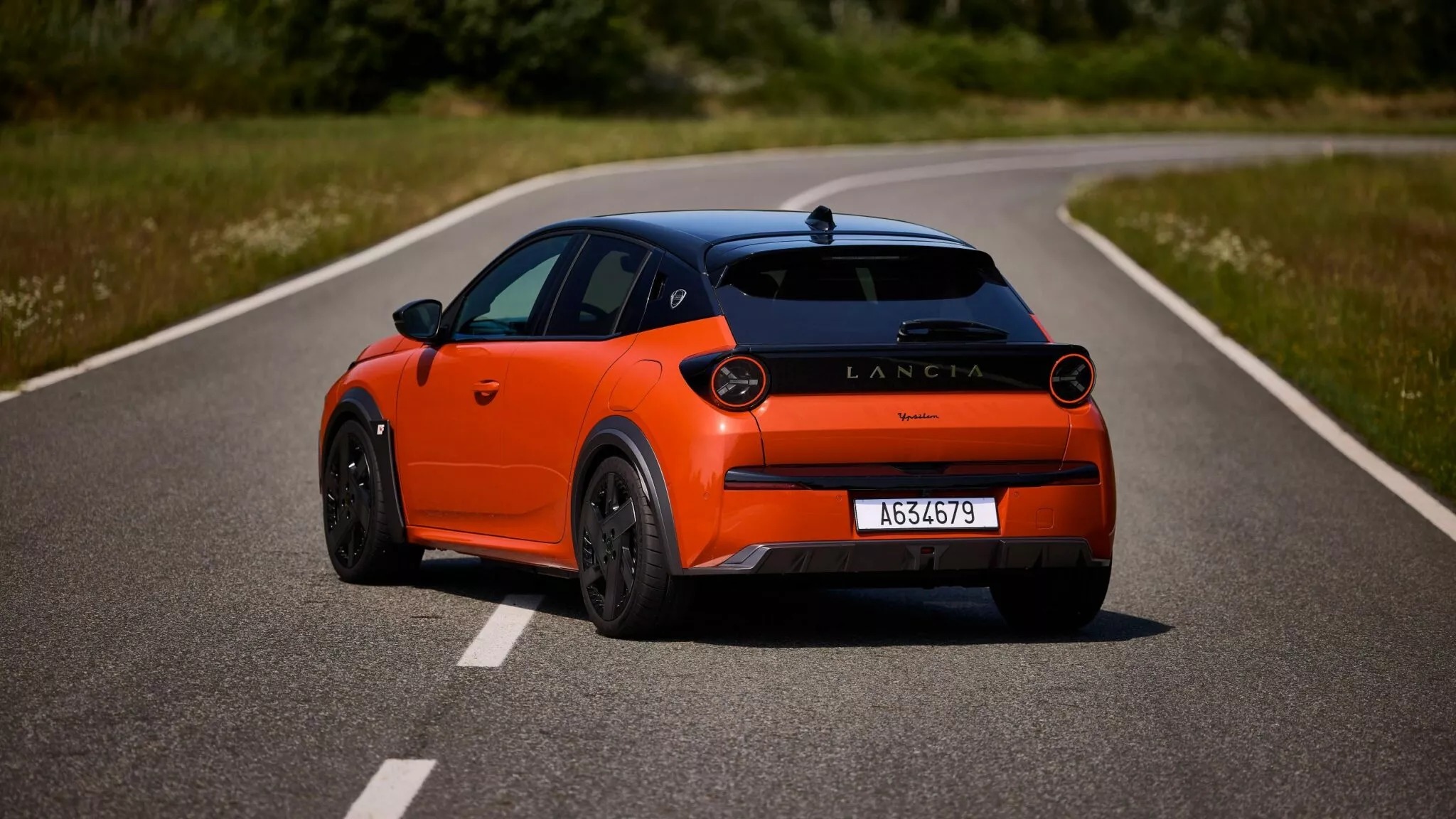 Νέο Ypsilon HF: Το Comeback της Lancia σε ρεύμα... υψηλής τάσης!