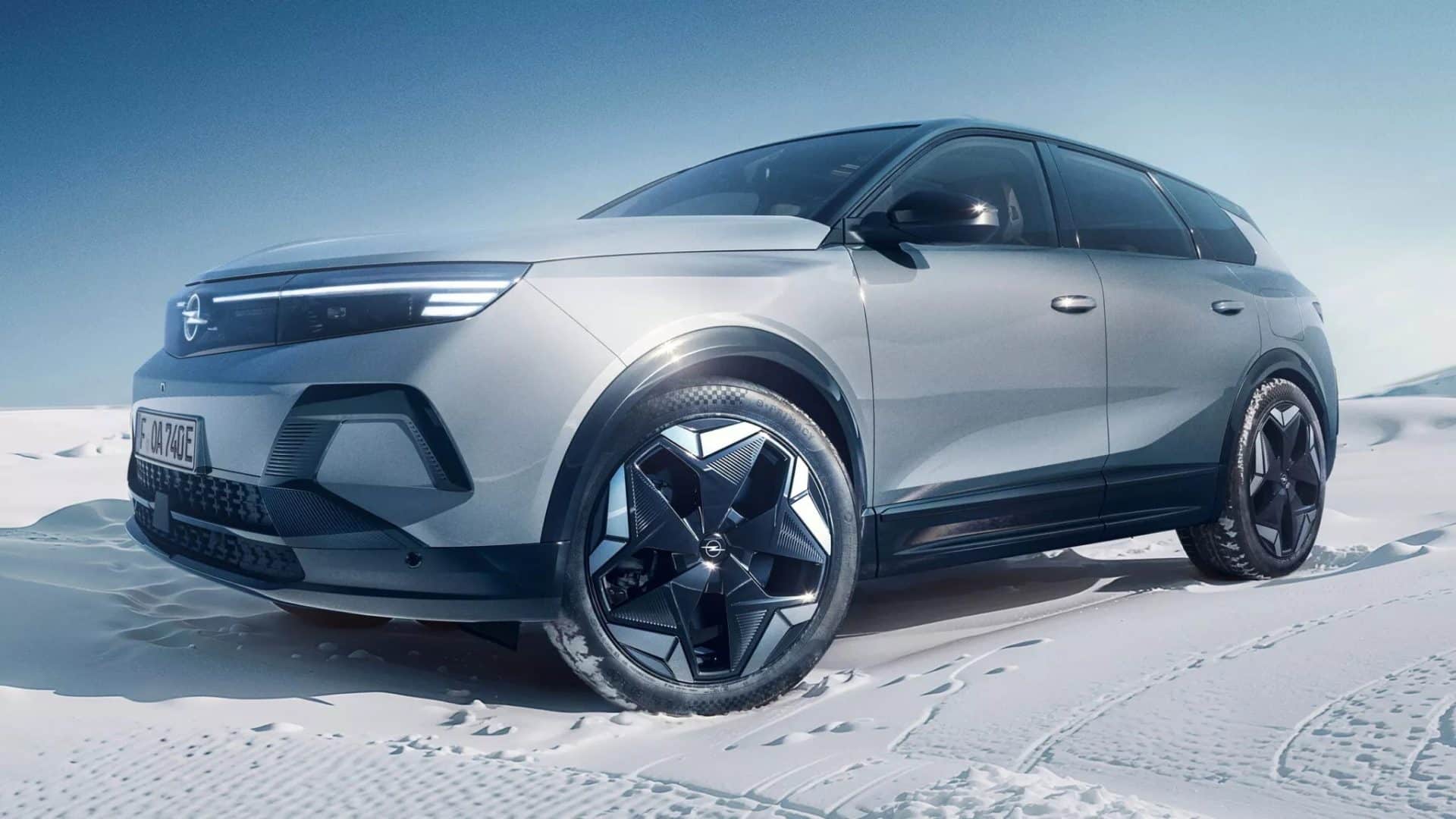 Το Νέο Grandland Electric AWD είναι το πιο δυνατό Opel που έχει κυκλοφορήσει ποτέ