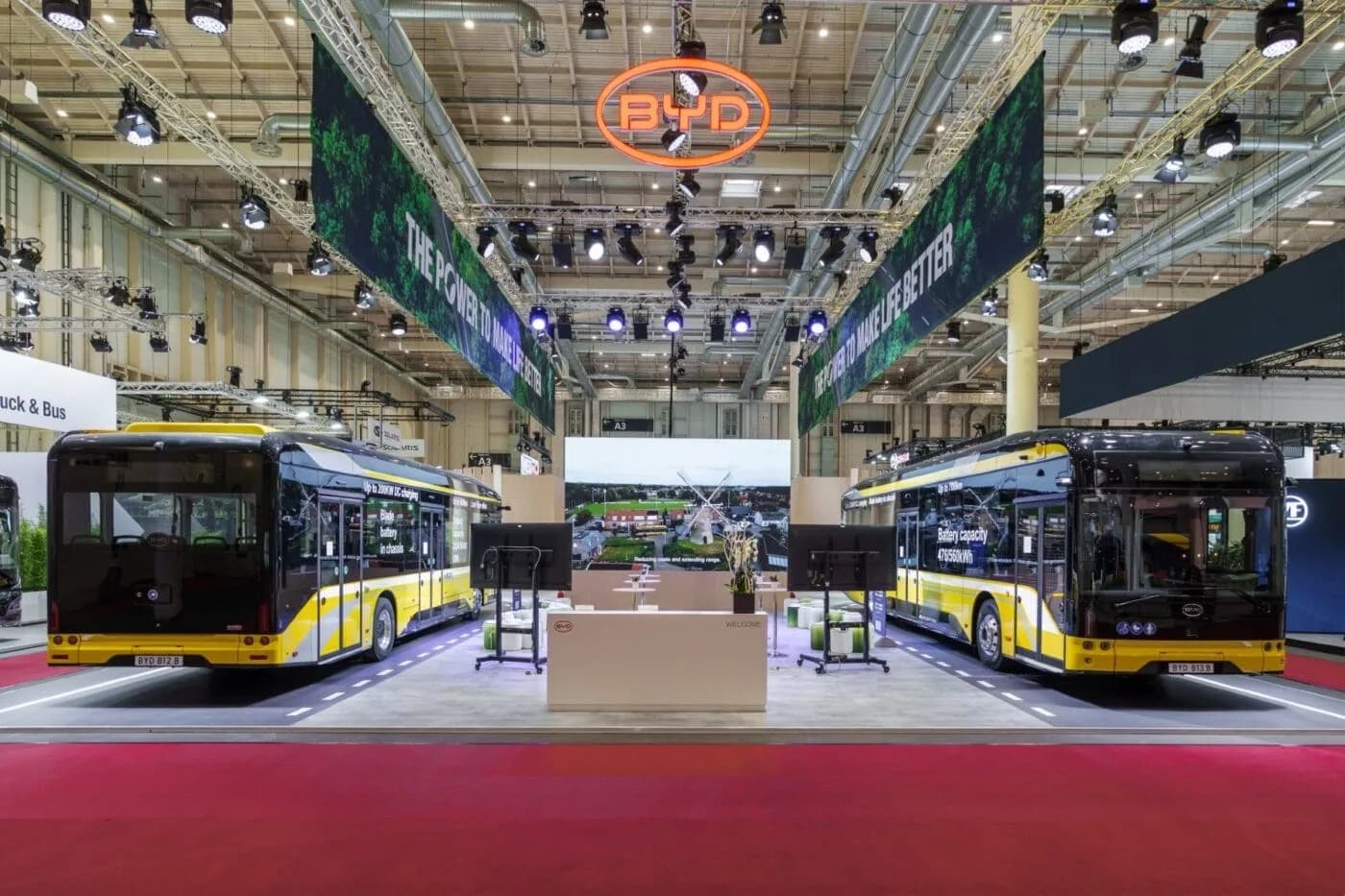 Η BYD παρουσιάζει ηλεκτρικό υπεραστικό λεωφορείο με αυτονομία 700 χλμ.