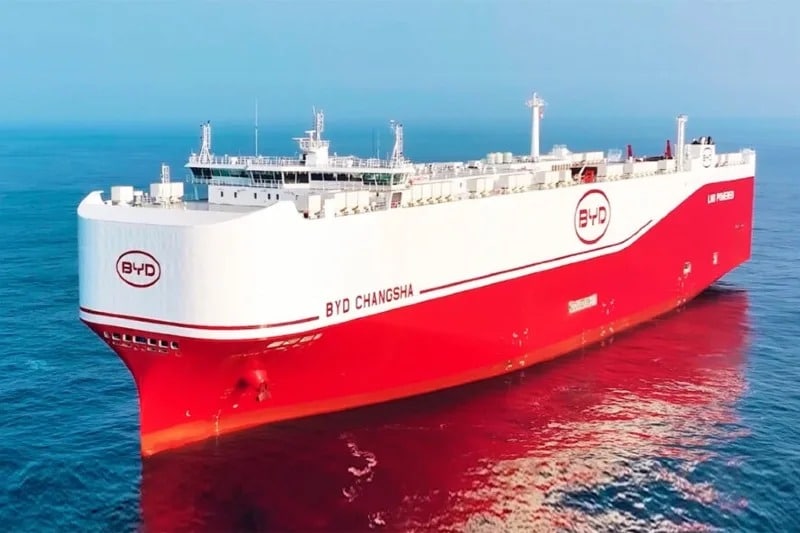 Η BYD επεκτείνει τον στόλο των φορτηγών πλοίων της