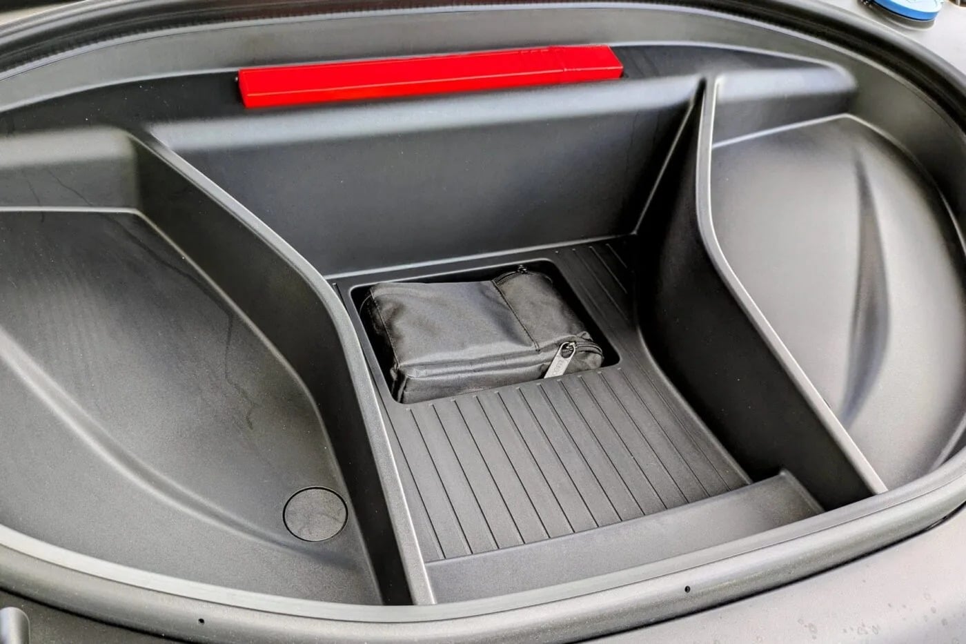 Volvo EX90: Το premium ηλεκτρικό SUV που συνδυάζει σκανδιναβική φινέτσα με καθημερινή πρακτικότητα