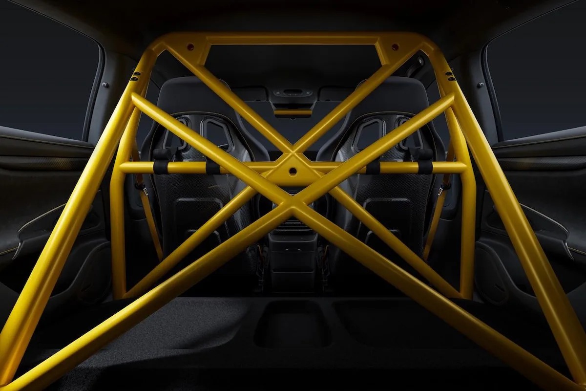 Xiaomi SU7 Ultra: Το κινέζικο «Tesla Killer» έσπασε όλα τα ρεκόρ!