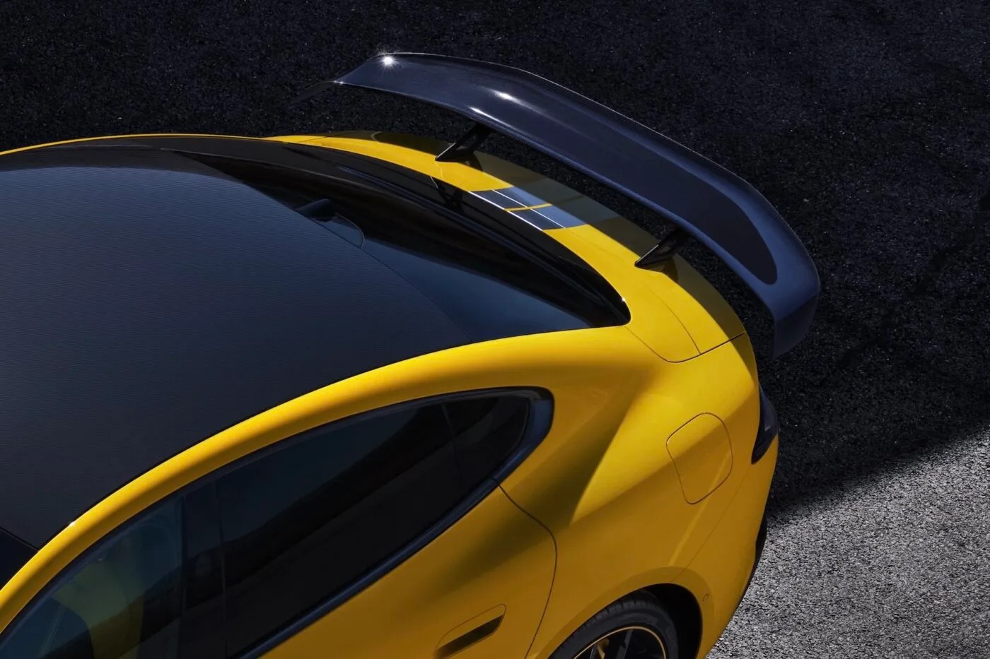 Xiaomi SU7 Ultra: Το κινέζικο «Tesla Killer» έσπασε όλα τα ρεκόρ!