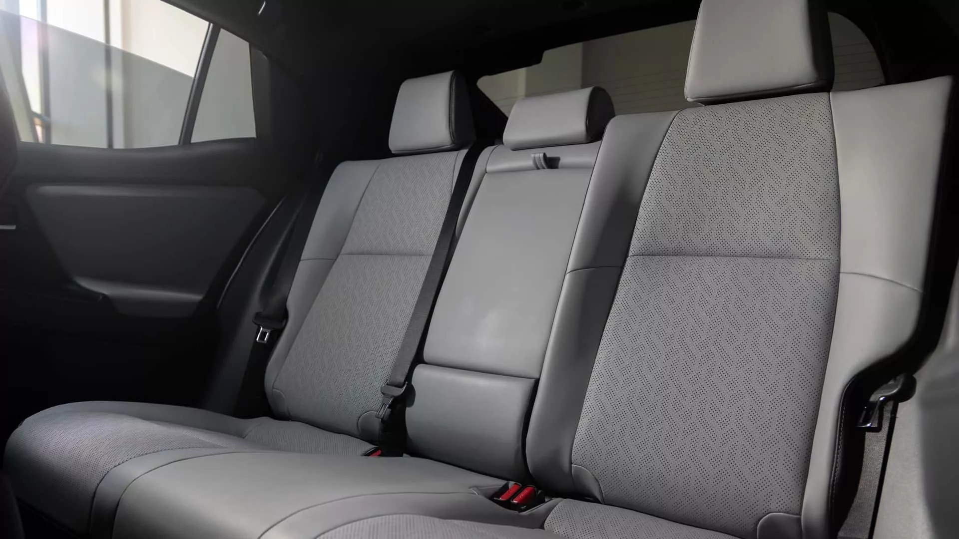 Το νέο Subaru Uncharted τα «σπάει» με αυτονομία 492 χλμ. και 338 ίππους