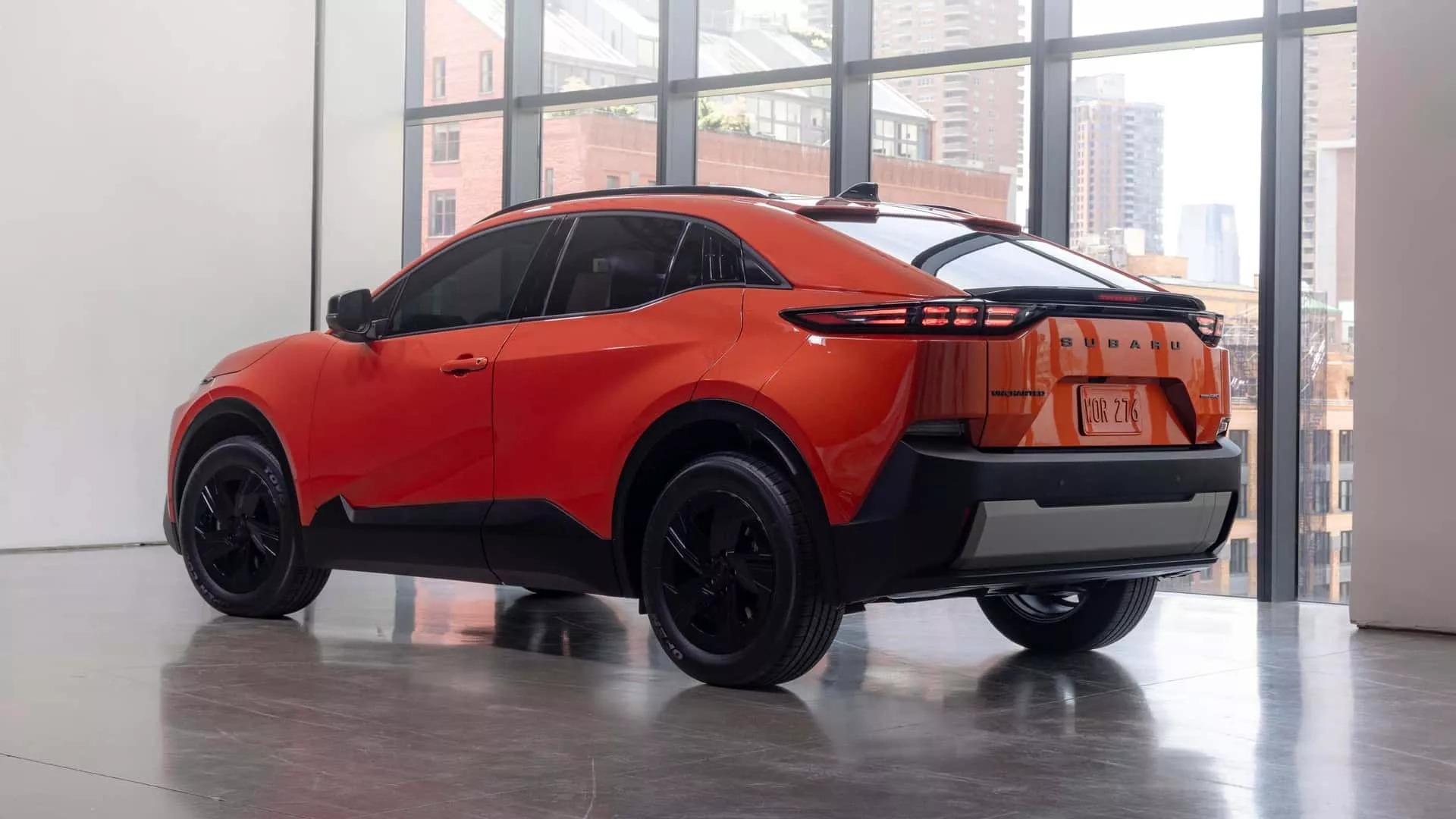 Το νέο Subaru Uncharted τα «σπάει» με αυτονομία 492 χλμ. και 338 ίππους