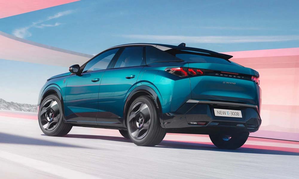 Νέα Peugeot E-3008 και E-5008 Dual Motor: Ηλεκτρικά SUV με τετρακίνηση και κορυφαία απόδοση