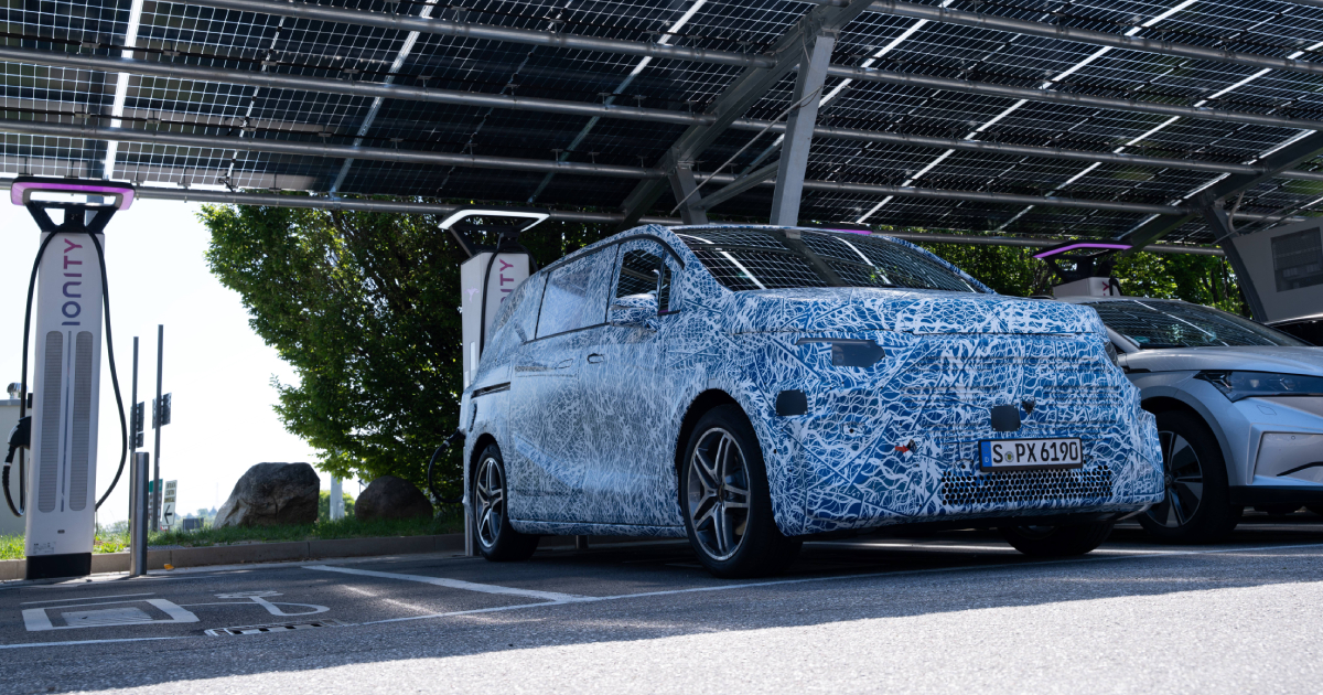 Το ηλεκτρικό Van της Mercedes έκανε 1.100 χλμ με μόλις 2 φορτίσεις!