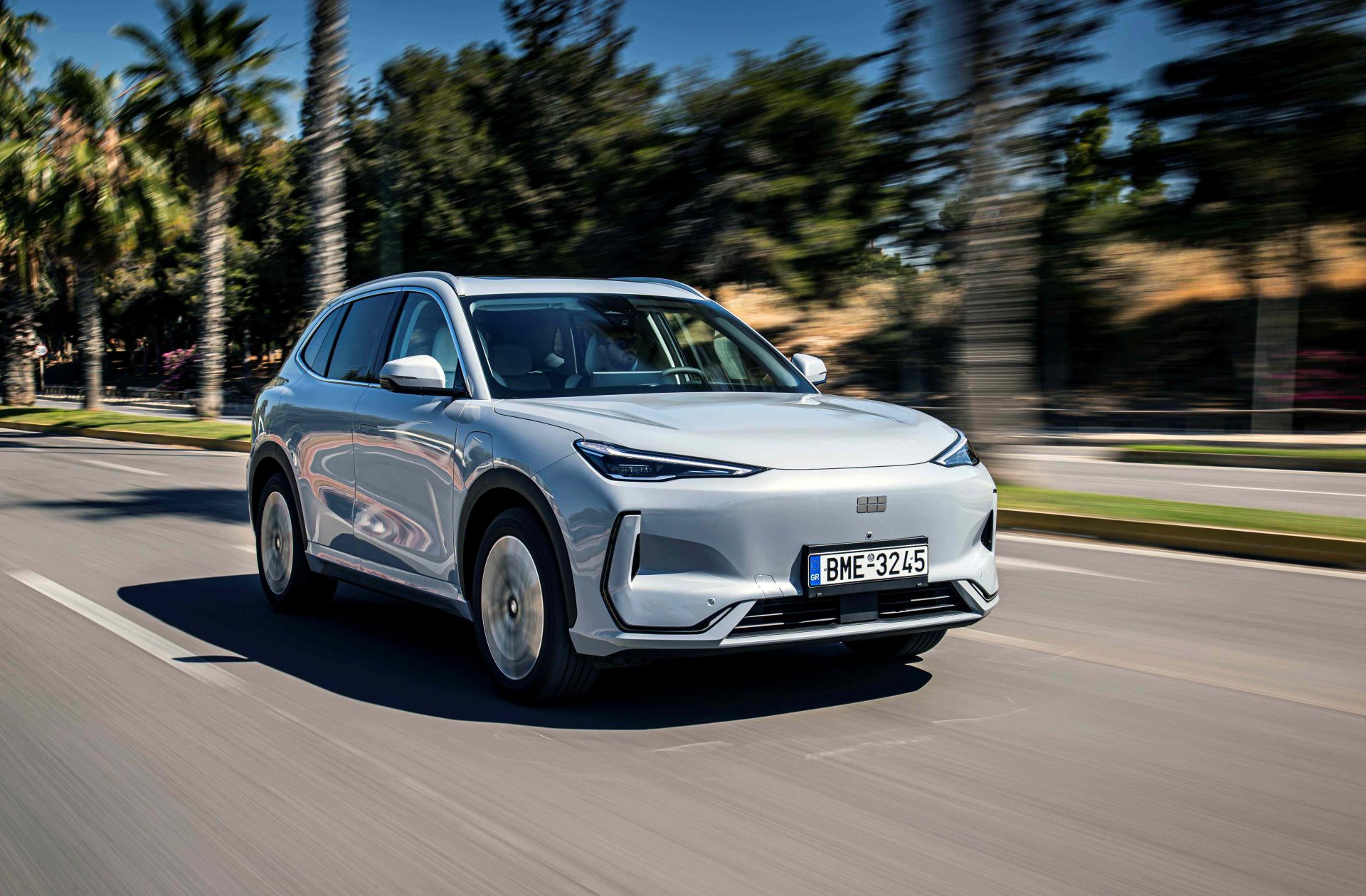 Αναβάθμιση για το Geely EX5 με αυτονομία 610 χλμ και χαμηλότερη τιμή