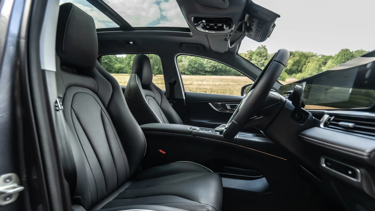 Το νέο Tiggo 7 ξεπερνά Kia και Nissan με τιμή-έκπληξη και απίστευτο εξοπλισμό!