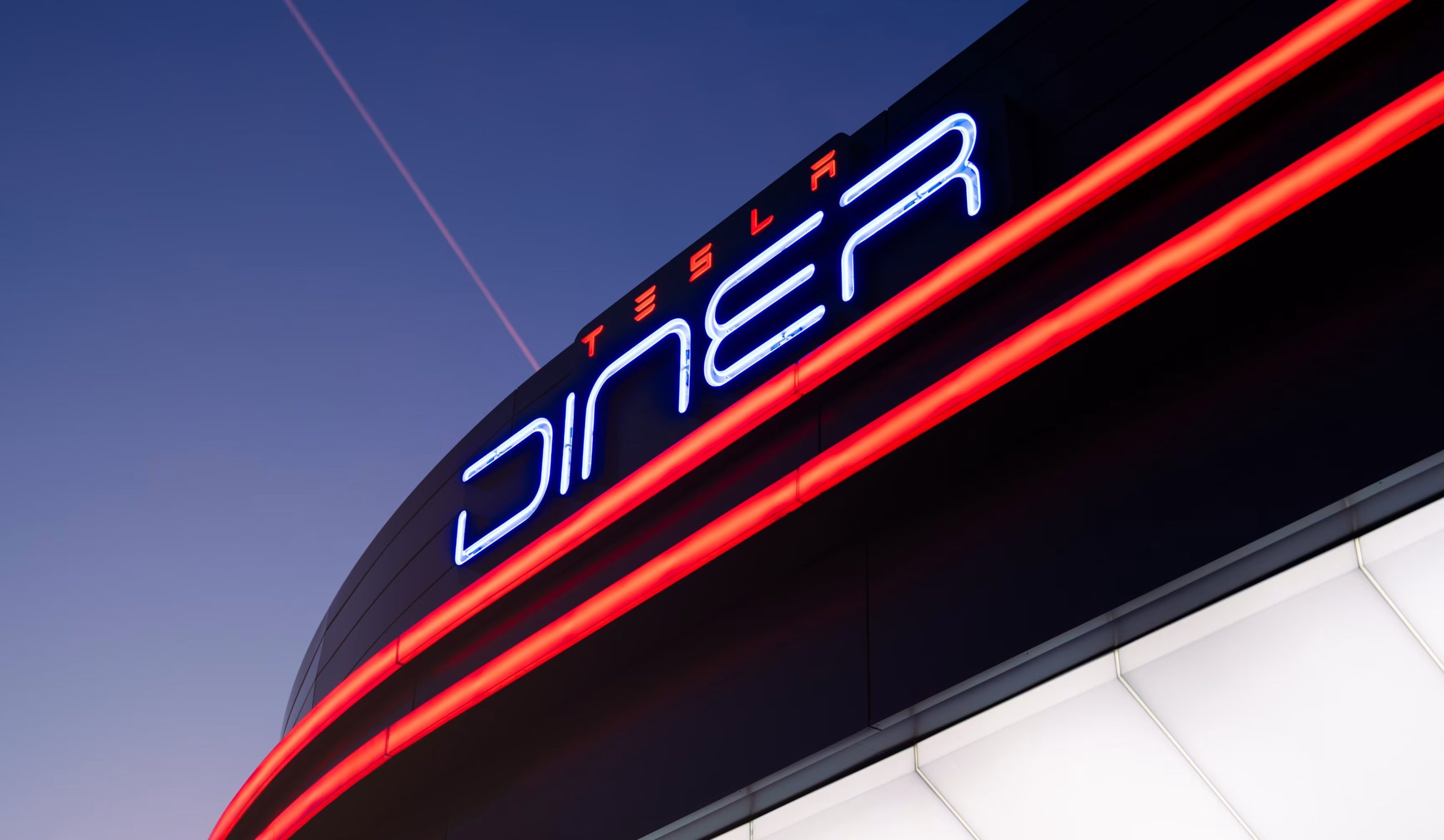 Tesla Diner: Φάτε, φορτίστε, παρακολουθήστε! <p data-wpview-marker=