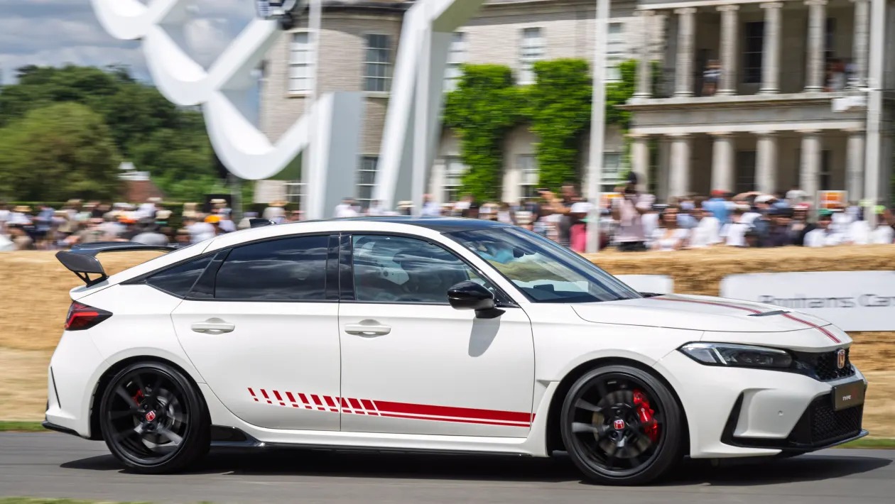 Οδηγώντας το Type R Ultimate Edition - Αποχαιρετισμός στα όπλα