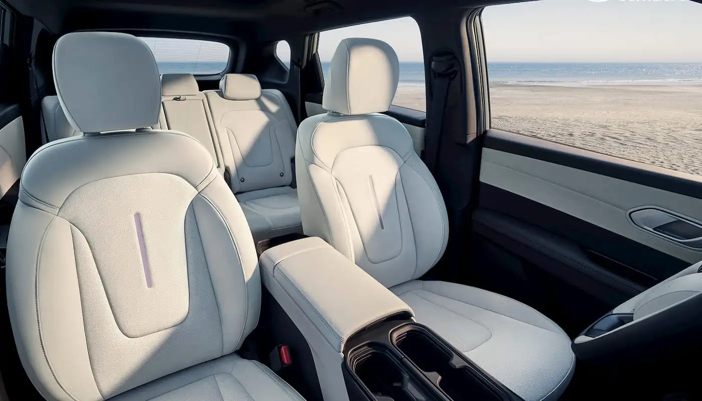 Πρώτες εικόνες από το εσωτερικό του νέου e- SUV Elexio της Hyundai