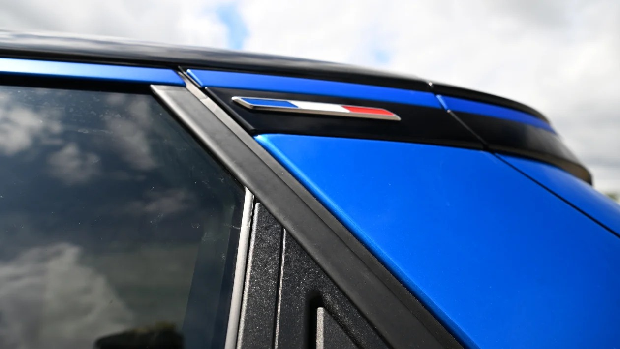 Renault 5 E-Tech vs Alpine A290: Εμφύλιος πόλεμος