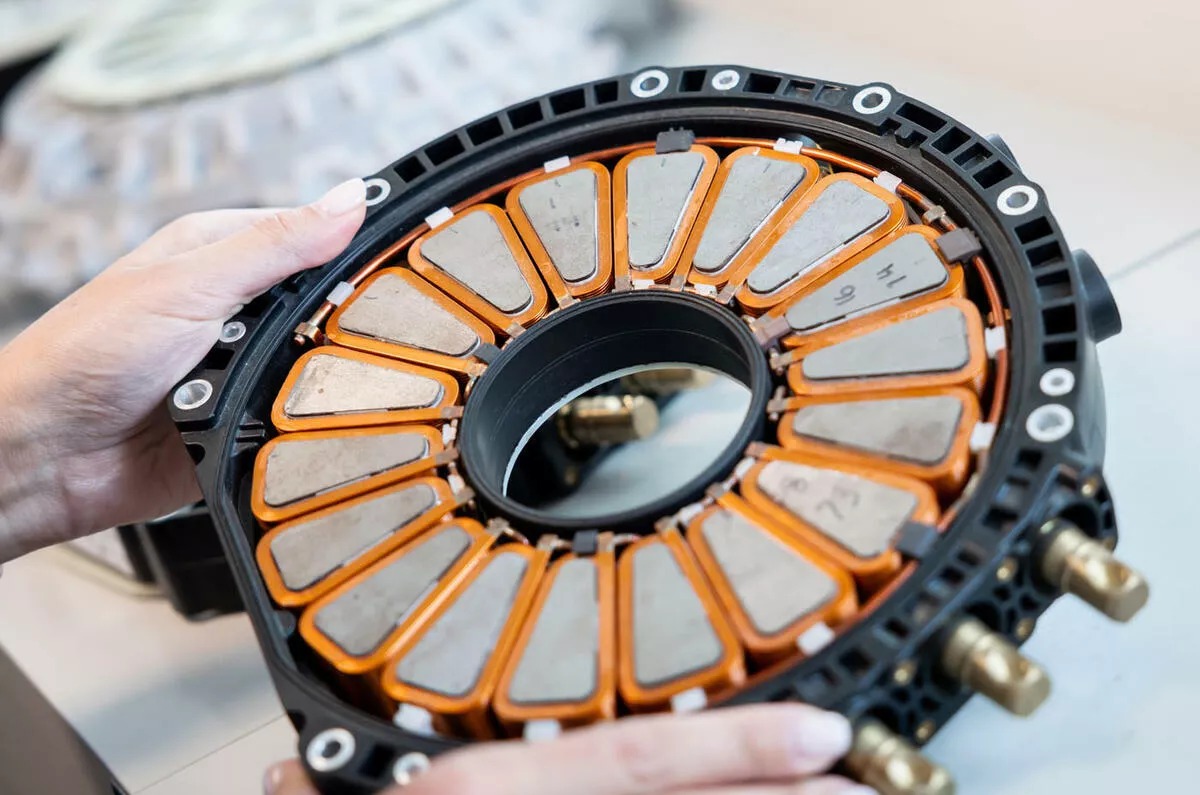 Νέος ηλεκτροκινητήρας 738 ίππων από τη Yasa Motors ανατρέπει όσα ξέραμε!