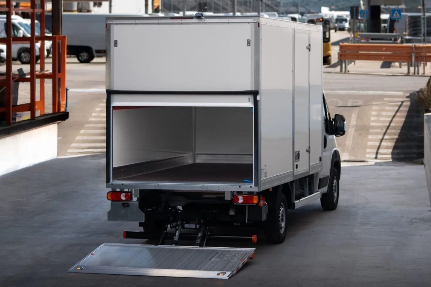 Νέο Fiat Cargo Box BEV: Ηλεκτρικό βαν υψηλών επιδόσεων από τη Stellantis 