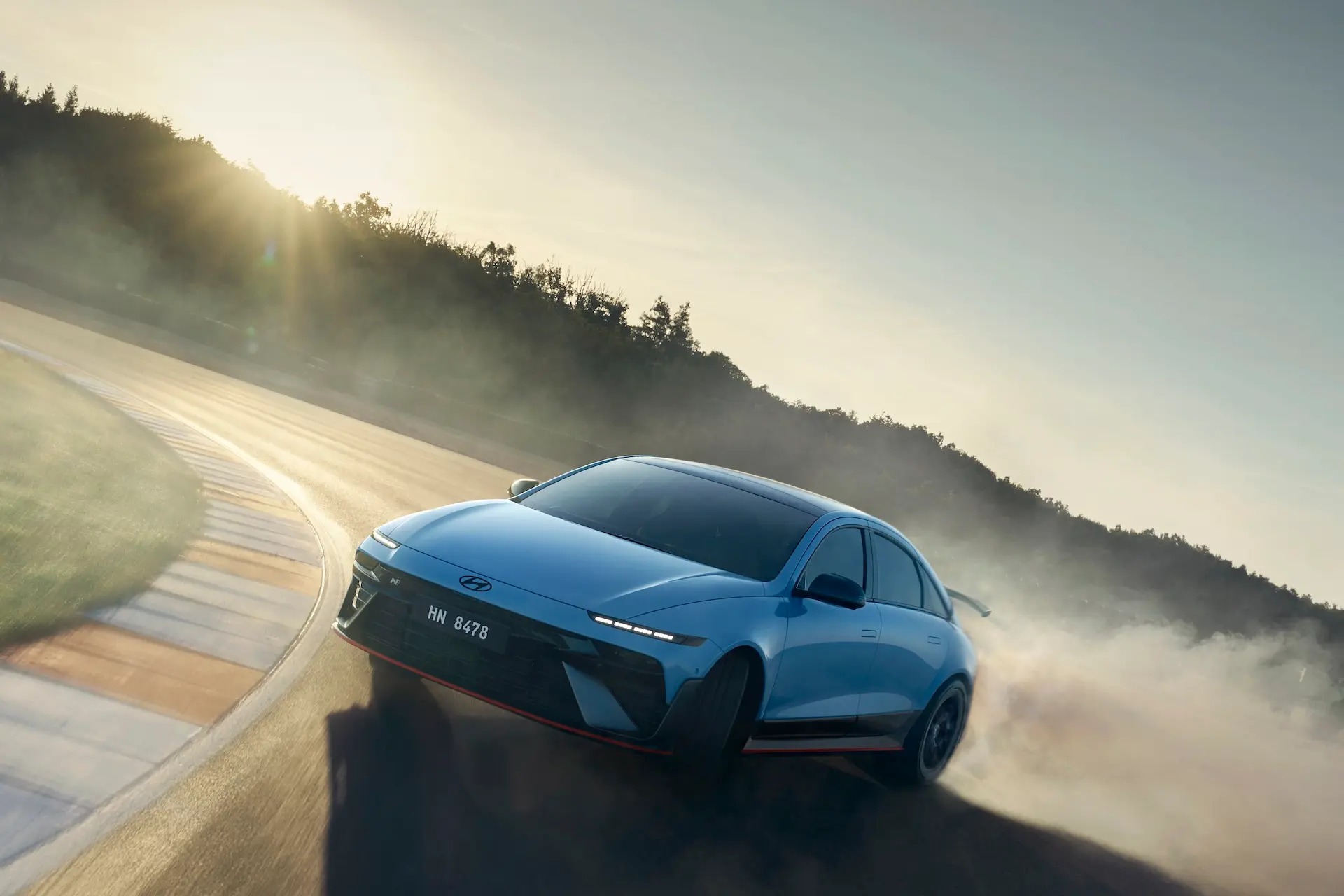 Γεννημένο για drift: Η Hyundai παρουσιάζει το Ioniq 6 N