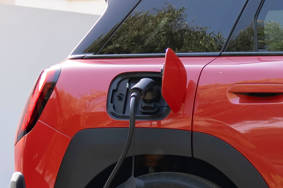 Χρόνοι φόρτισης των EVs στην Ελλάδα και τύποι δικτύων φόρτισης