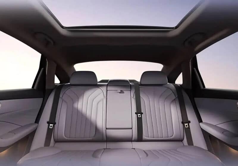 Roewe M7 DMH: Το νέο plug-in hybrid sedan με 2.050 km αυτονομίας και premium σχεδιασμό