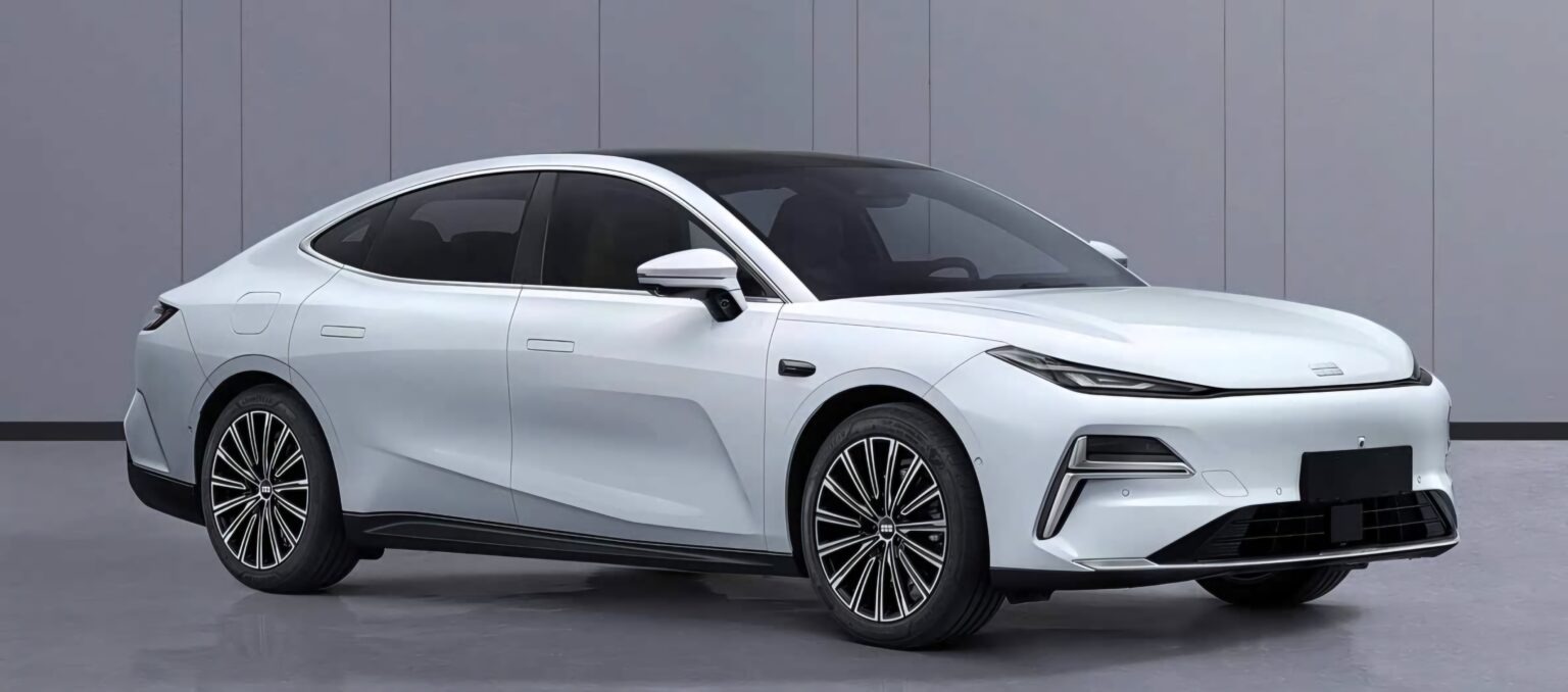 GeelyGalaxy Starshine 8: Έρχεται η νέα αμιγώς ηλεκτρική έκδοση με 340 PS!