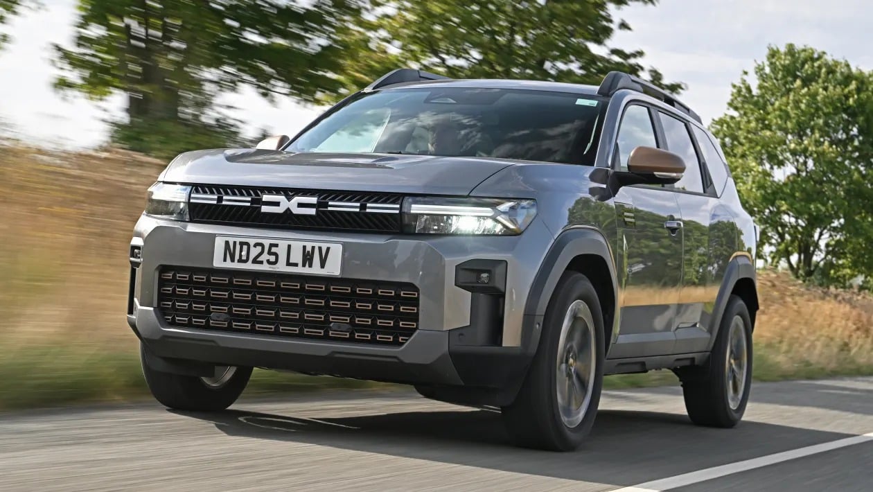 Dacia Bigster 4x4: Το value for money SUV που κοιτά στα μάτια τους μεγάλους!