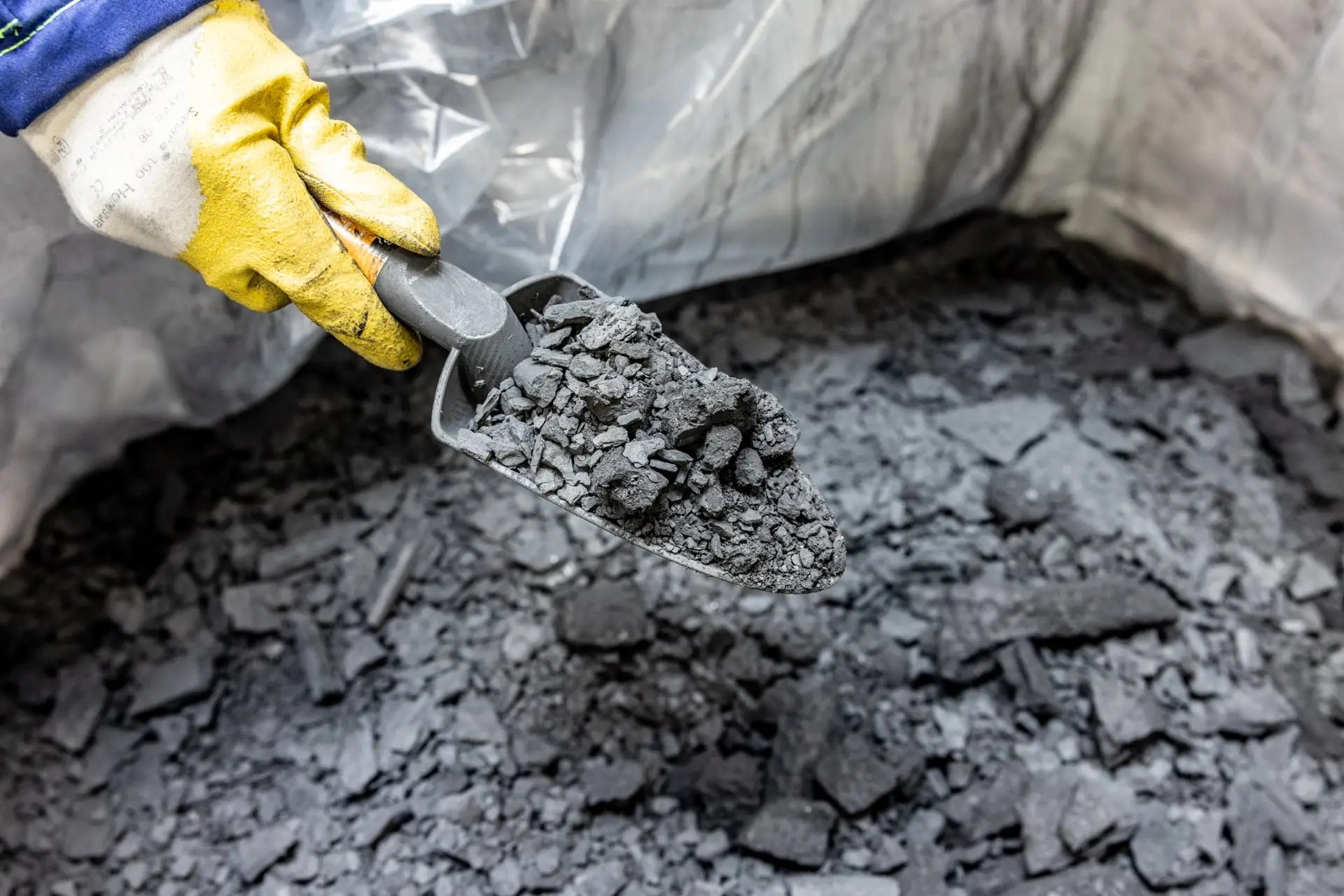 Μπαταρίες ηλεκτρικών αυτοκινήτων: Πρώτα δεύτερη ζωή, μετά ανακύκλωση