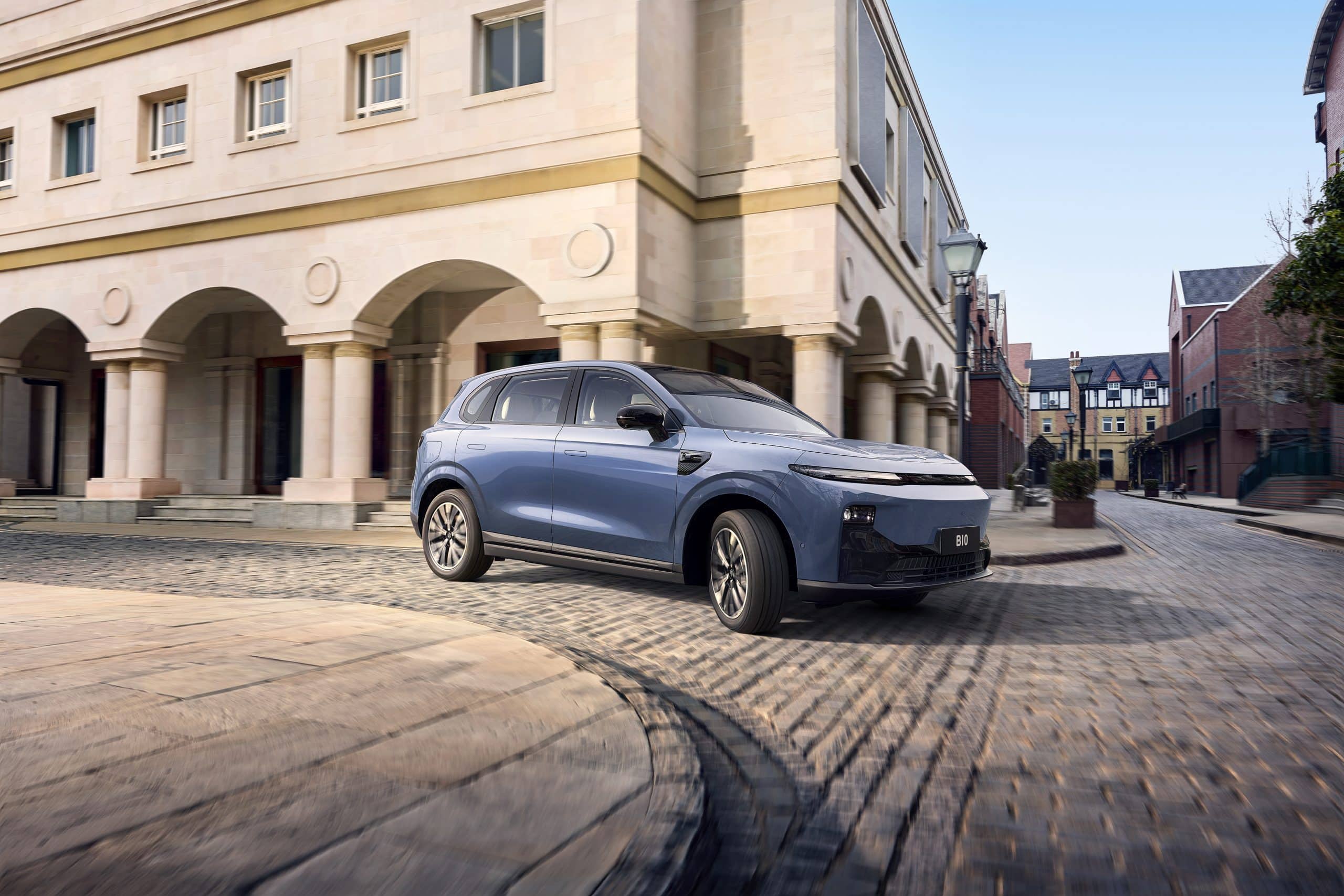 Το Leapmotor B10 έρχεται να πρωταγωνιστήσει στα C-SUV