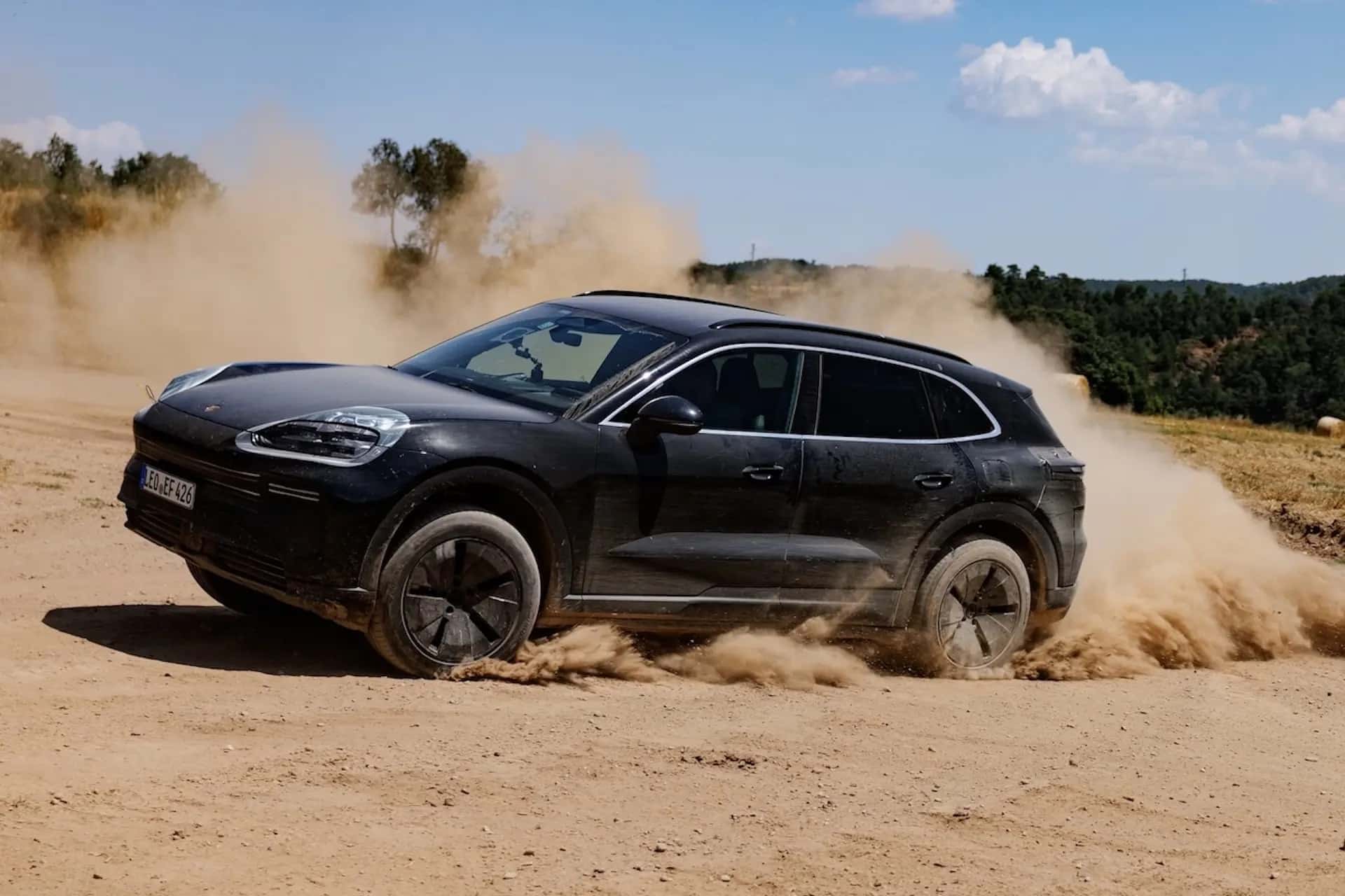 Ηλεκτροσόκ από την Porsche Cayenne 2026: 1.000 ίπποι, φόρτιση σε 16 λεπτά και αυτονομία 640 χλμ!